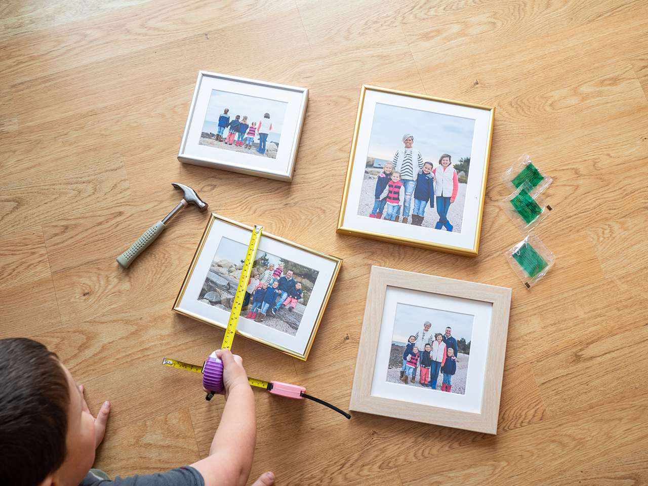 How to Calculate the Outside Dimensions of a Picture Frame