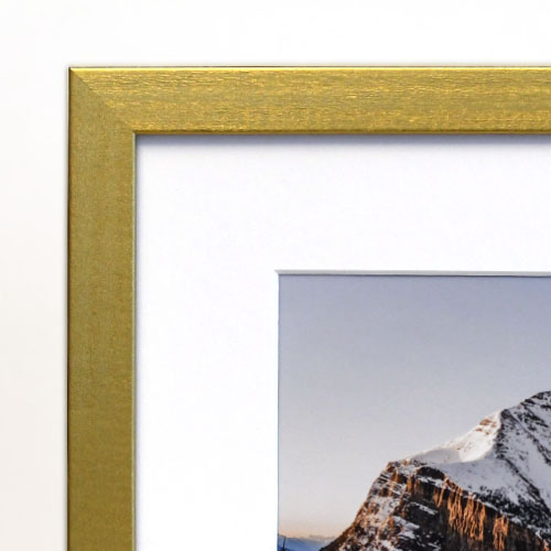 gold picture frame