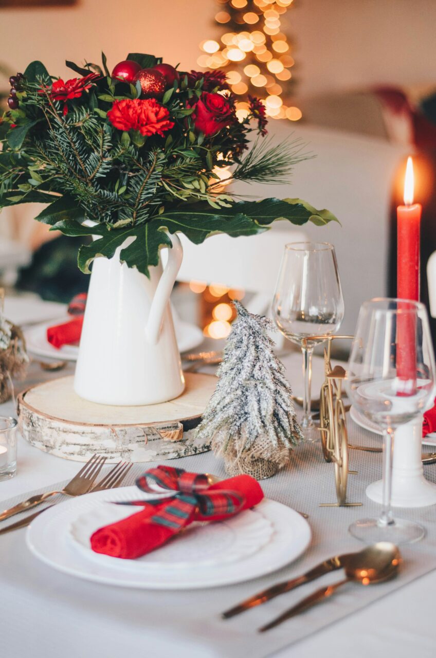 holiday tablescape 